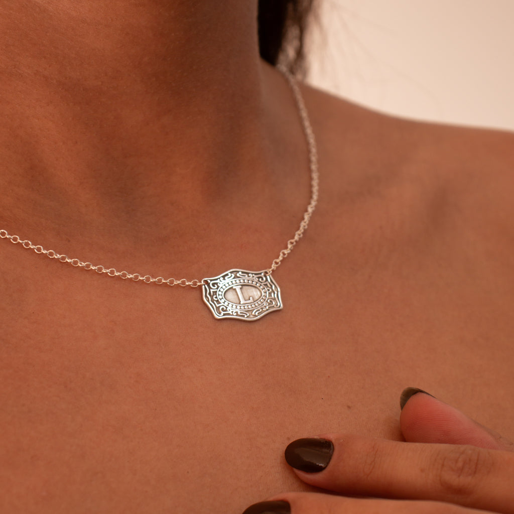 Colar personalizado fivela