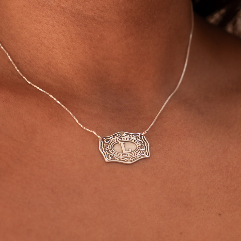 Colar personalizado fivela