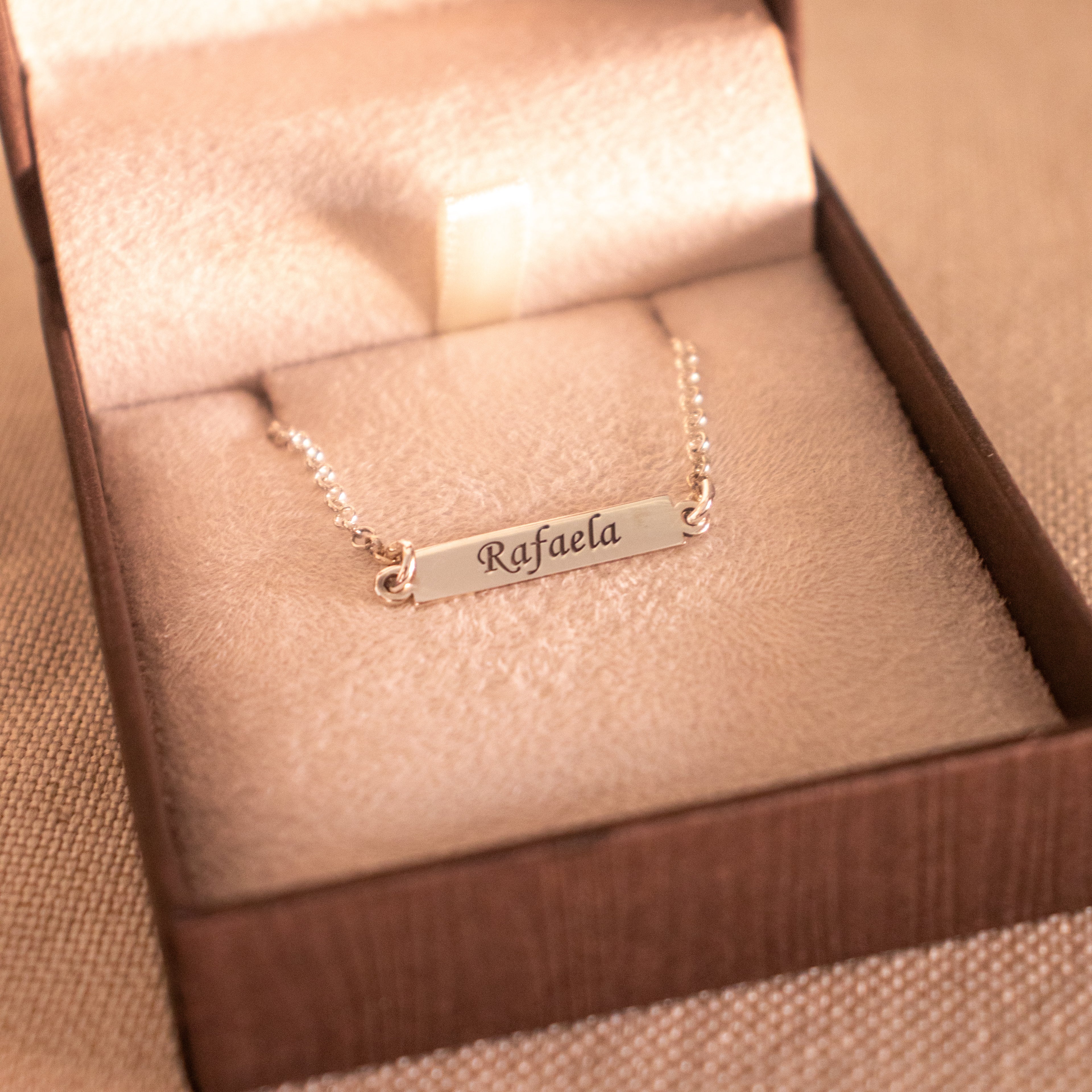 Pulseira bebê personalizada em prata 925 com nome gravado