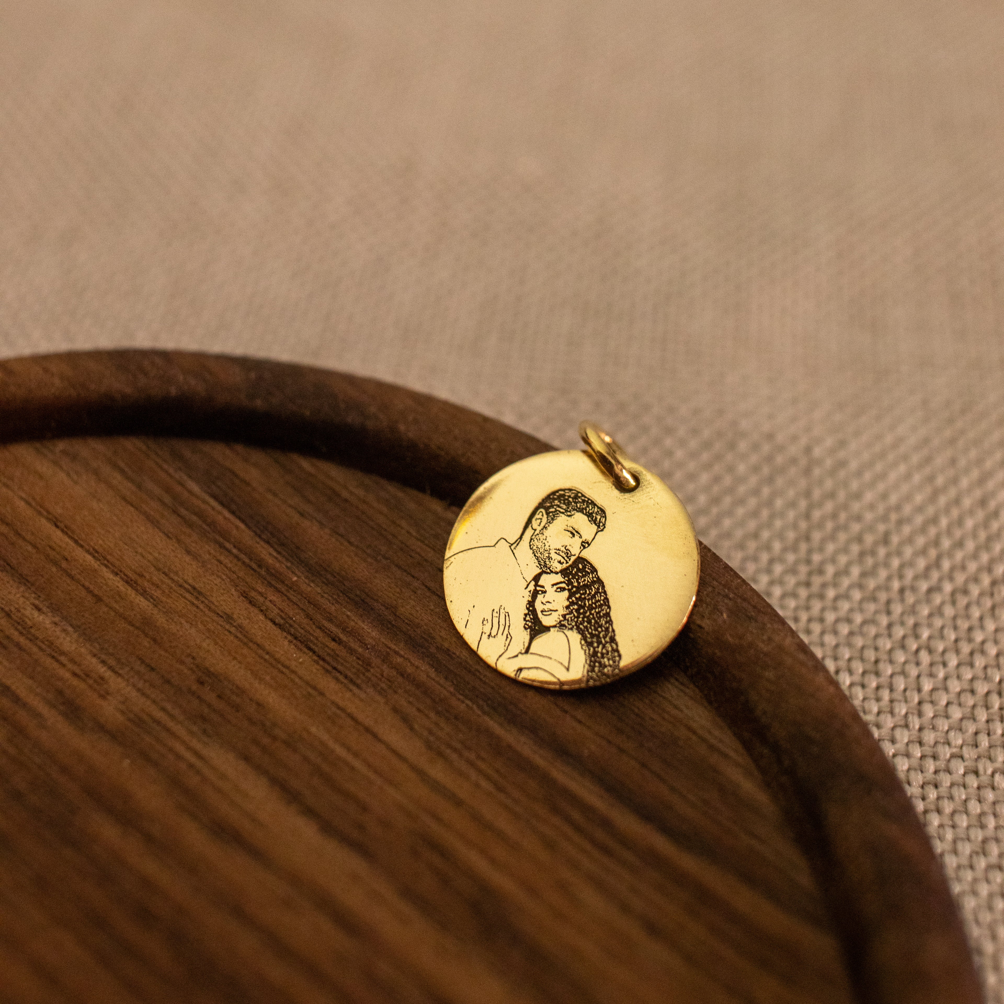 Colar personalizável fotogravação em Ouro18k